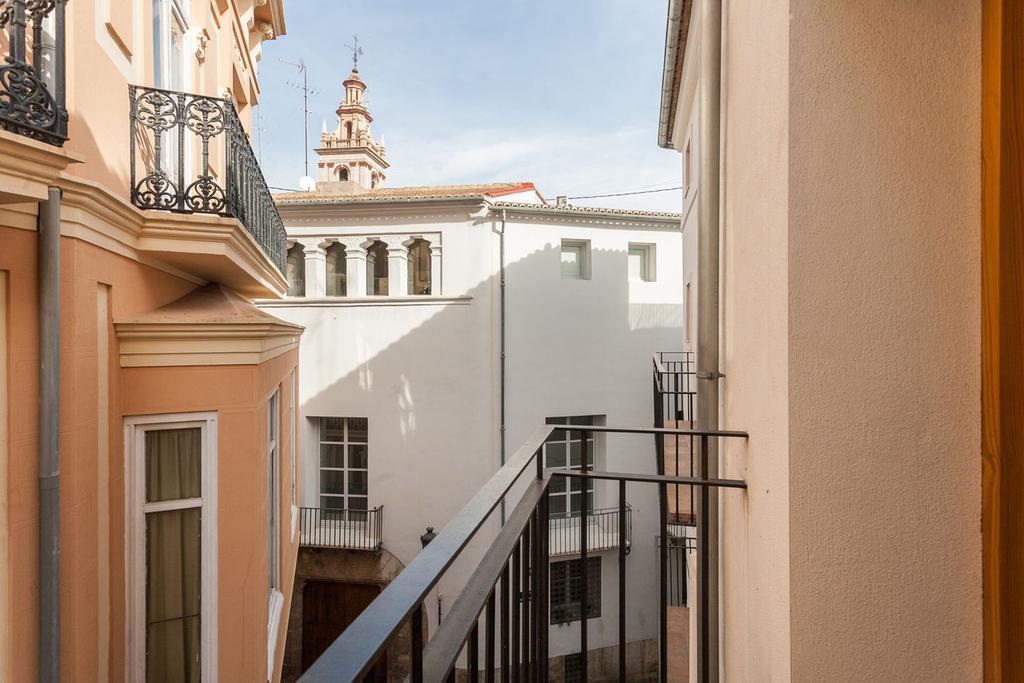 Like Apartments Lonja Valencia Kültér fotó