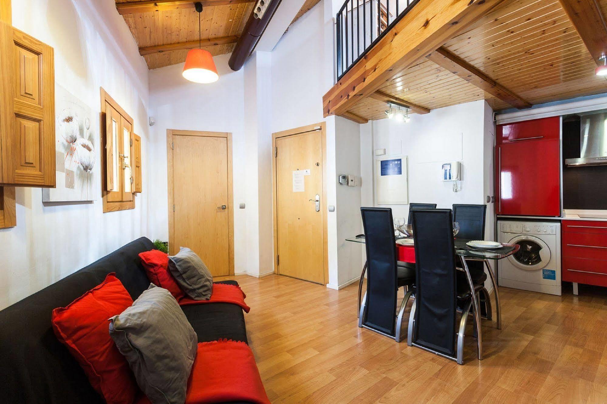 Like Apartments Lonja Valencia Kültér fotó
